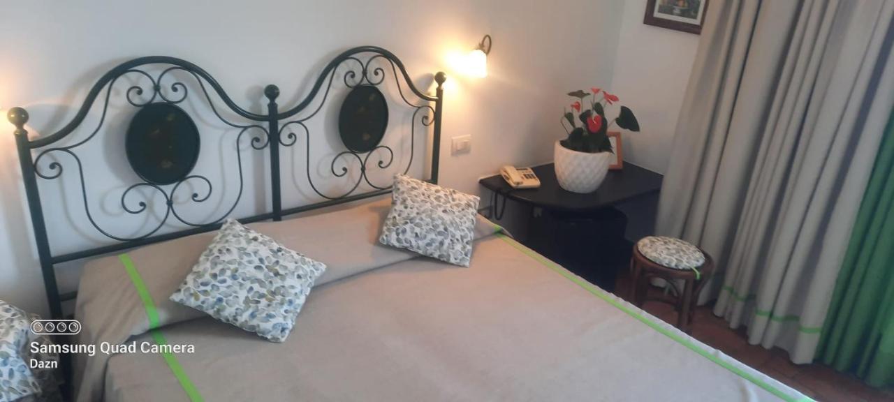 Hotel La Giada Del Mesco Levanto Kültér fotó